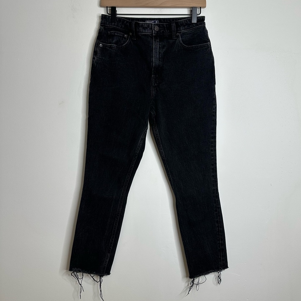 Abercrombie & Fitch Women’s High Rise Slim Jean Size 28